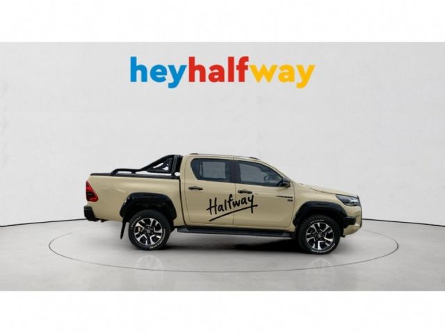 2026 Toyota Hilux 2.8 GD-6 RB Legend 55 4x4 Auto Double Cab, photo 4