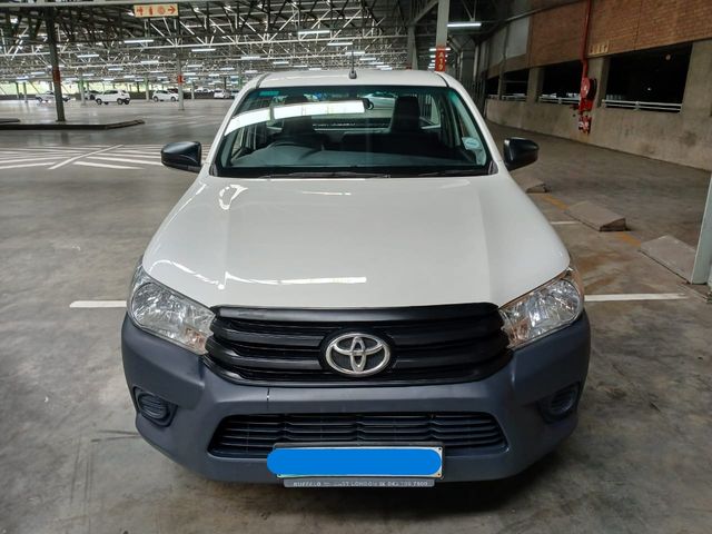 2021 Toyota Hilux 2.4 GD Single-Cab Aircon (diesel, Manual), photo 2