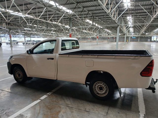 2021 Toyota Hilux 2.4 GD Single-Cab Aircon (diesel, Manual), photo 4