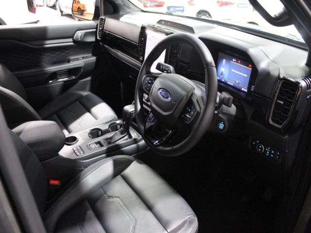 2026 Ford Everest 2.0D Bi-Turbo XLT 4x4 Auto, photo 4