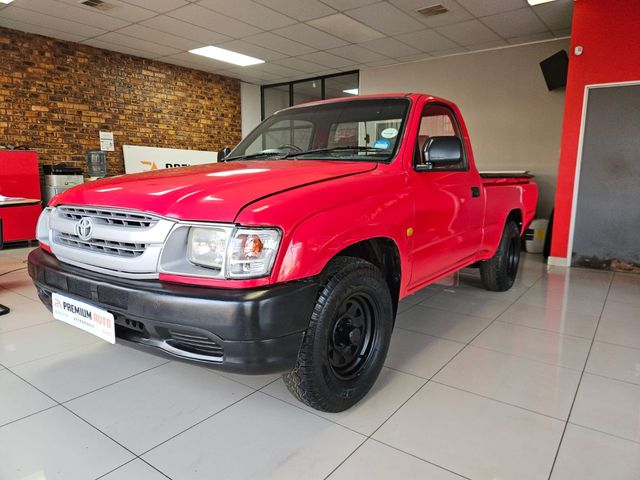 2002 Toyota Hilux 2000 SWB Single-Cab, photo 3