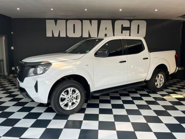 2022 Nissan Navara 2.5 DDTi SE Plus Auto Double-Cab
