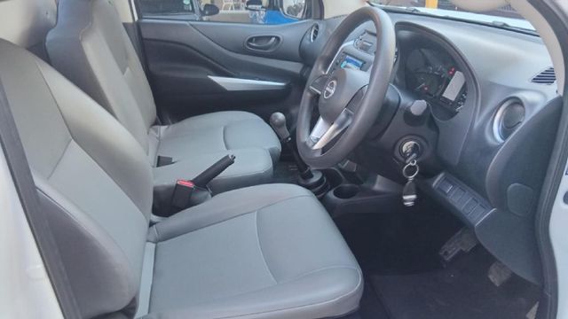 2026 Nissan Navara 2.5 DDTi XE Single-Cab, photo 2