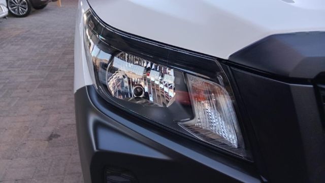 2026 Nissan Navara 2.5 DDTi XE Single-Cab, photo 4