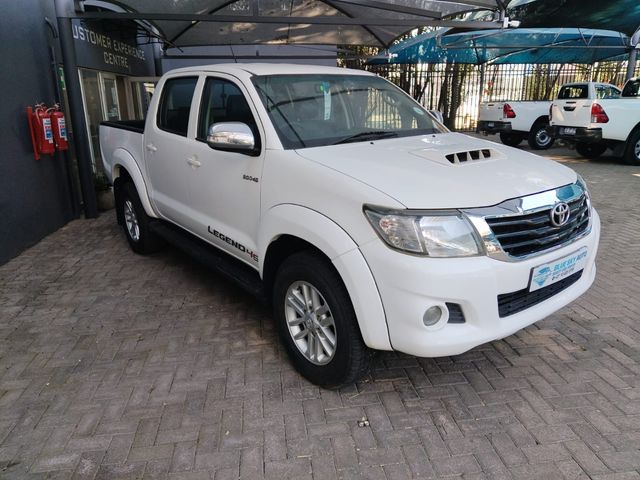 2015 Toyota Hilux Double Cab 3.0 D4D 4X4 L45 Manual, photo 3