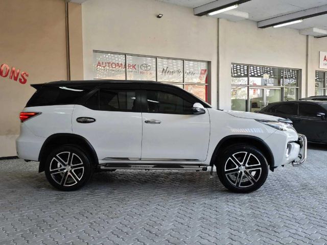 2019 Toyota Fortuner 2.8 GD-6 Raised Body Auto, photo 3