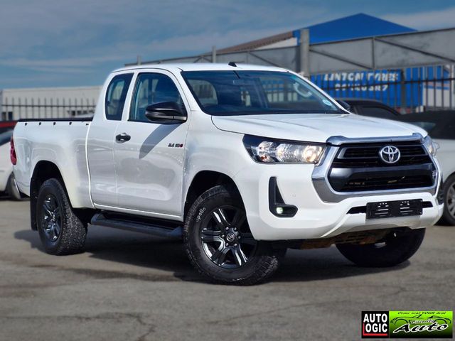 2023 Toyota Hilux 2.4 GD-6 Raised Body Raider Extended Cab