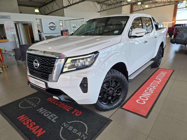 2022 Nissan Navara 2.5 DDTi LE Plus Auto Double-Cab
