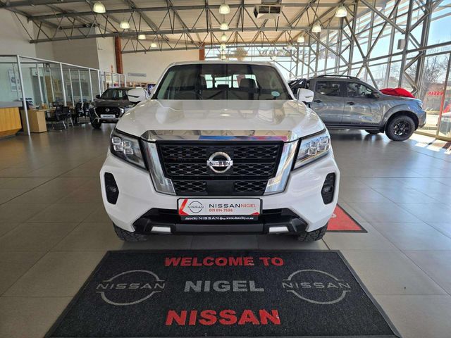 2022 Nissan Navara 2.5 DDTi LE Plus Auto Double-Cab, photo 2