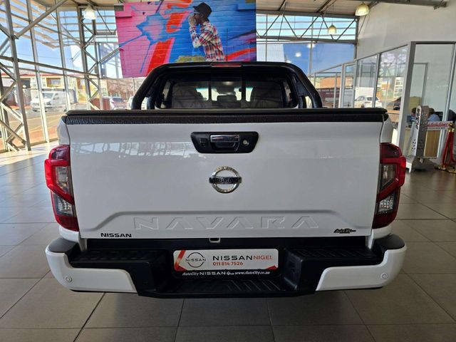 2022 Nissan Navara 2.5 DDTi LE Plus Auto Double-Cab, photo 4