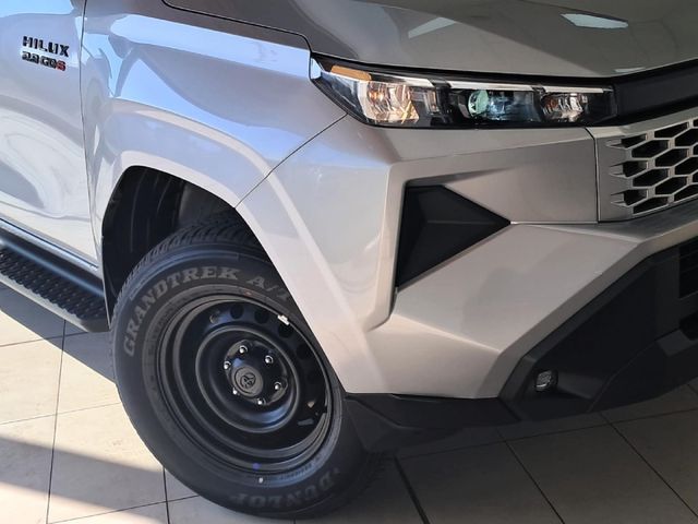 2026 Toyota Hilux 2.8 GD-6 RB SRX 4x4 Auto Double-Cab, photo 3