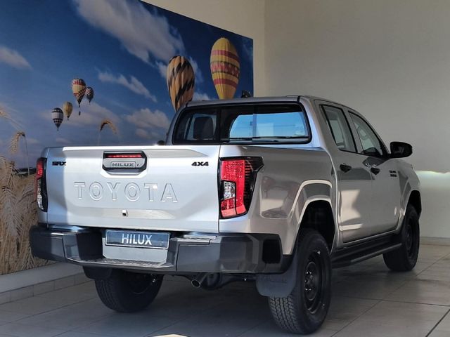 2026 Toyota Hilux 2.8 GD-6 RB SRX 4x4 Auto Double-Cab, photo 4