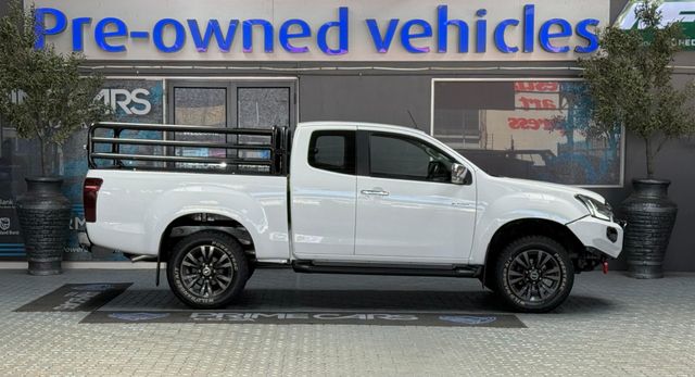 2020 Isuzu D-Max 300 LX Auto Extended Cab, photo 5