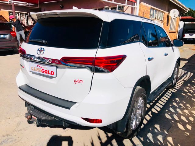 2021 Toyota Fortuner 2.8 GD-6 Raised Body Auto, photo 4