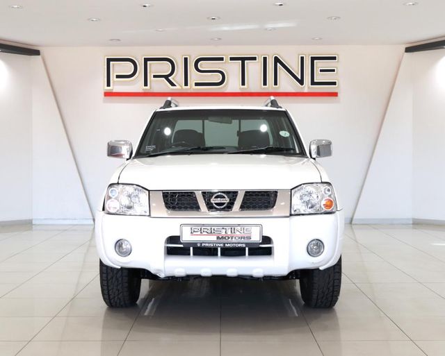 2019 Nissan NP300 2.4i 4x4 Double-Cab, photo 2