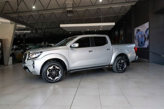 2022 Nissan Navara 2.5 DDTi LE Plus Auto Double-Cab, photo 3