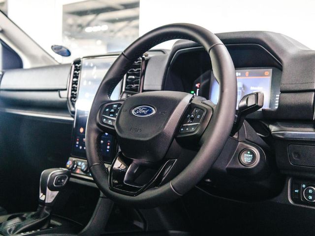 2025 Ford Everest 2.0D Bi-Turbo Sport Auto, photo 5