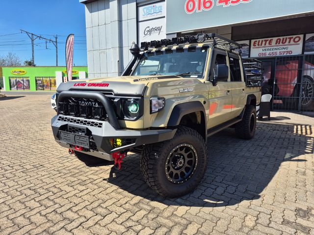 2026 Toyota Land Cruiser 79 4.5 D Double-Cab