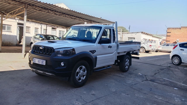 2022 Mahindra Pik Up 2.2 mHawk S4 Dropside, photo 3
