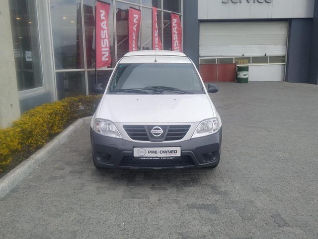 2023 Nissan NP200 1.6 A/C Safety Pack, photo 4