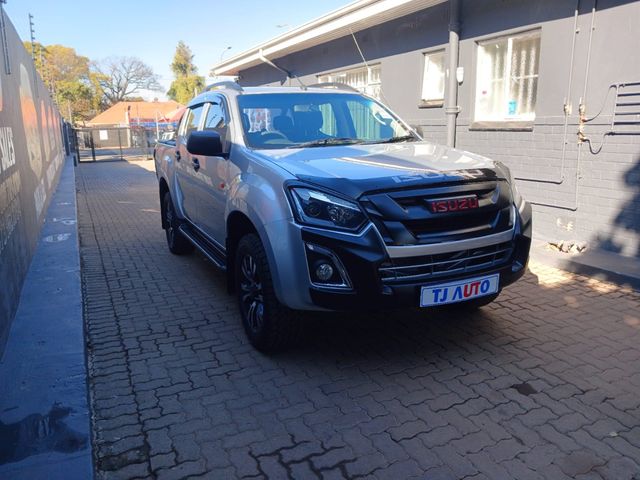 2022 Isuzu D-Max 250 HO X-Rider Double-Cab, photo 2
