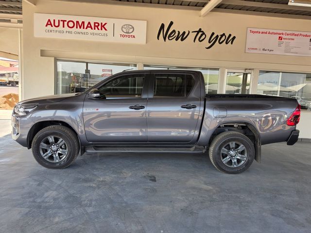2025 Toyota Hilux 2.8 GD-6 Raider 4x4 Auto Double-Cab, photo 4