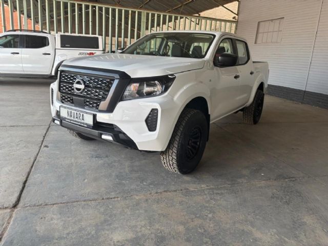 2026 Nissan Navara 2.5D XE Double-Cab, photo 3