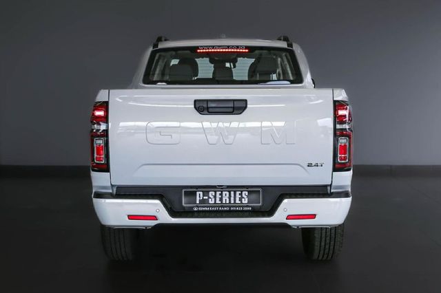 2026 GWM P-Series P300 2.4TD LT Double Cab Auto, photo 5