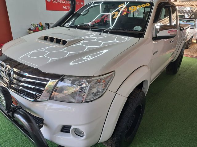 2012 Toyota Hilux 3.0 D-4D Raider Xtra-Cab, photo 3