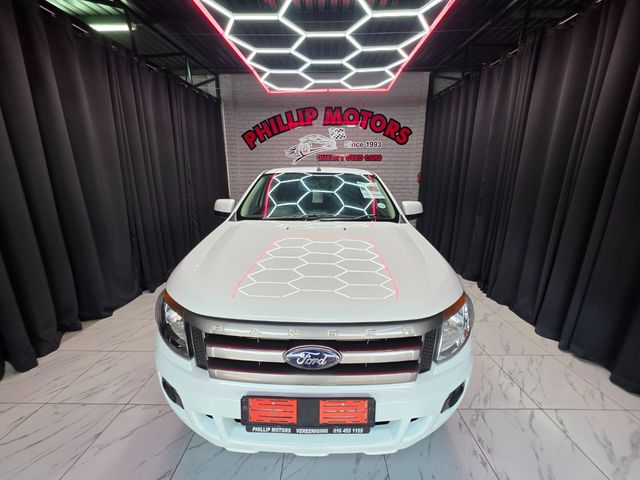 2013 Ford Ranger 2.2 TDCi XL Double-Cab, photo 4