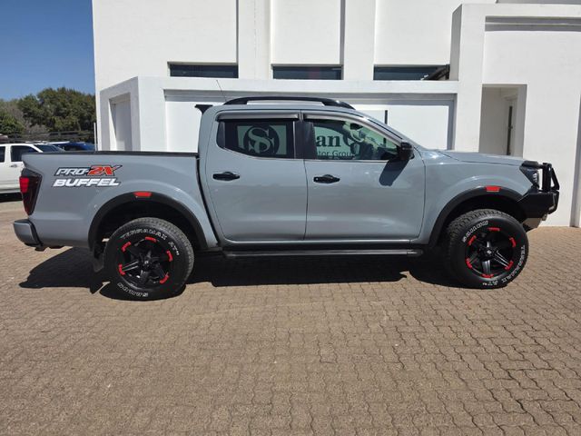 2025 Nissan Navara 2.5 DDTi PRO-2X Auto Double-Cab, photo 4