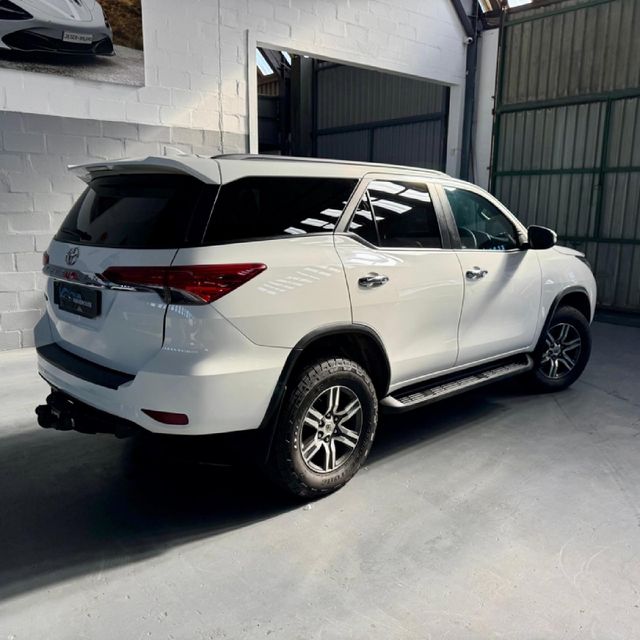 2020 Toyota Fortuner 2.4 GD-6 Raised Body Auto, photo 3