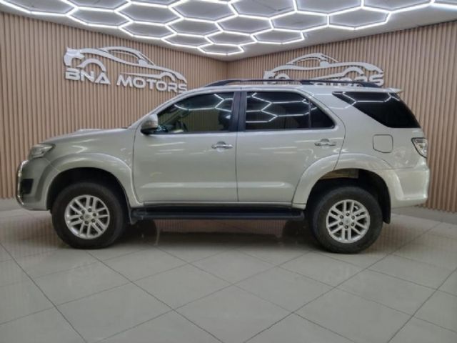 2011 Toyota Fortuner 3.0 D-4D Raised Body 4x4, photo 5