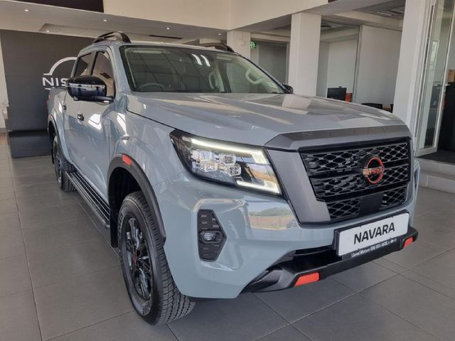2026 Nissan Navara 2.5 DDTi PRO-2X Auto Double-Cab, photo 2