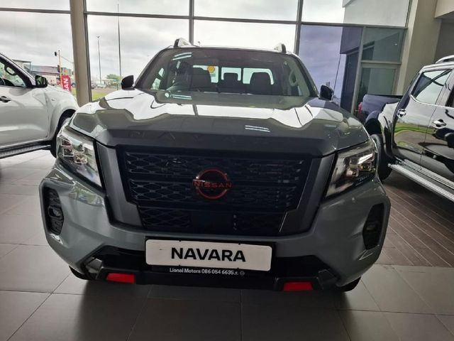 2026 Nissan Navara 2.5 DDTi PRO-2X Auto Double-Cab, photo 3