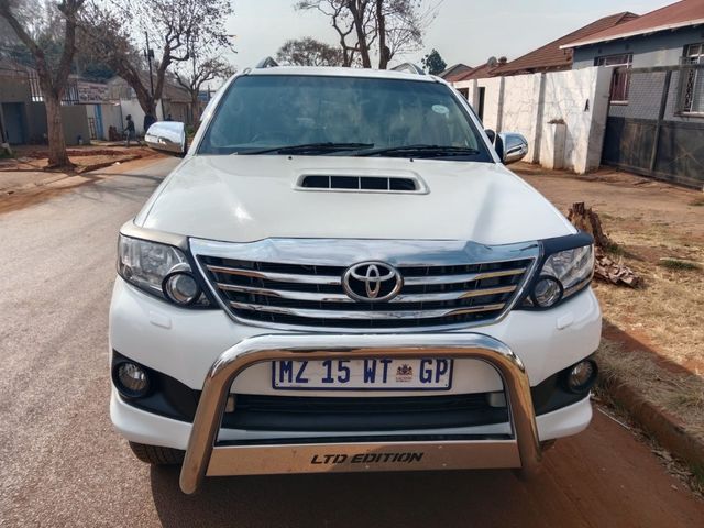 2015 Toyota Fortuner 3.0 D-4D 4x4, photo 3