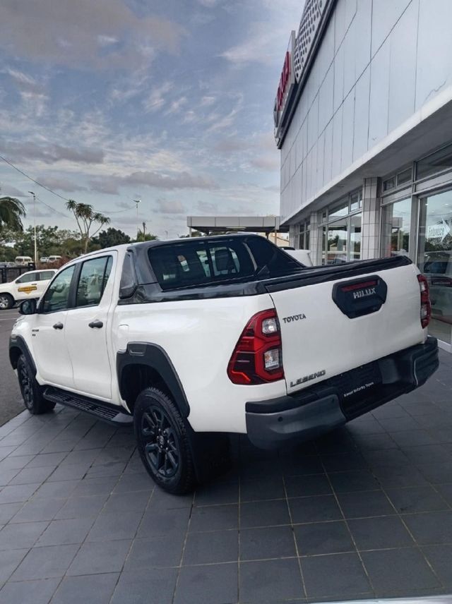 2026 Toyota Hilux 2.8 GD-6 RB Legend RS Auto Double-Cab (mHev), photo 2