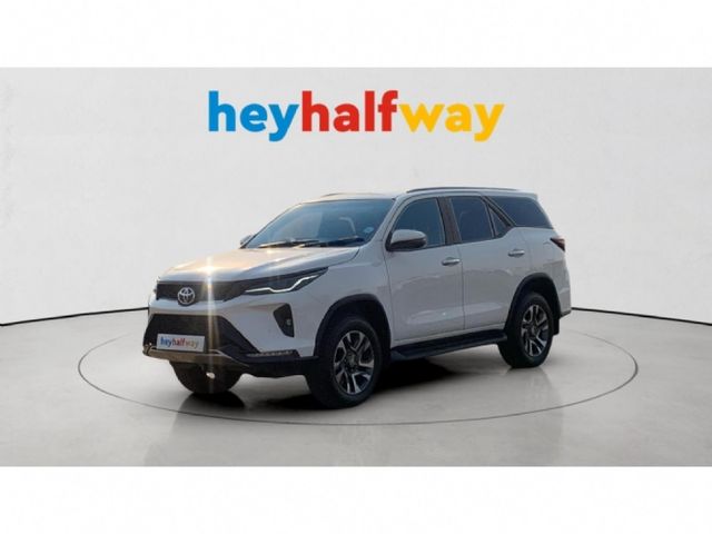 2025 Toyota Fortuner 2.4 GD-6 4x4 Auto, photo 2