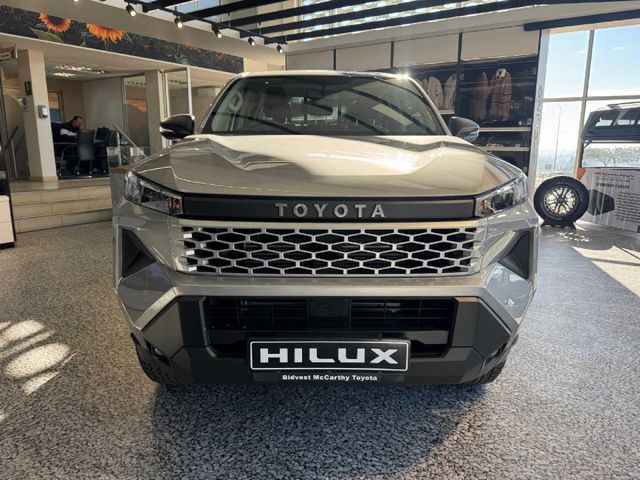2026 Toyota Hilux 2.8 GD-6 RB SRX 4x4 Auto Double-Cab, photo 2