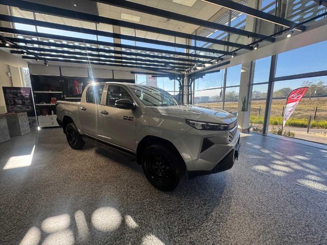 2026 Toyota Hilux 2.8 GD-6 RB SRX 4x4 Auto Double-Cab, photo 3