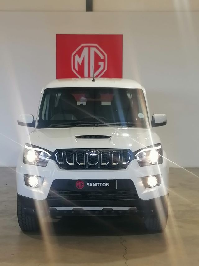 2025 Mahindra Pik Up 2.2 Mhawk S11 4x4 Auto Double Cab, photo 3