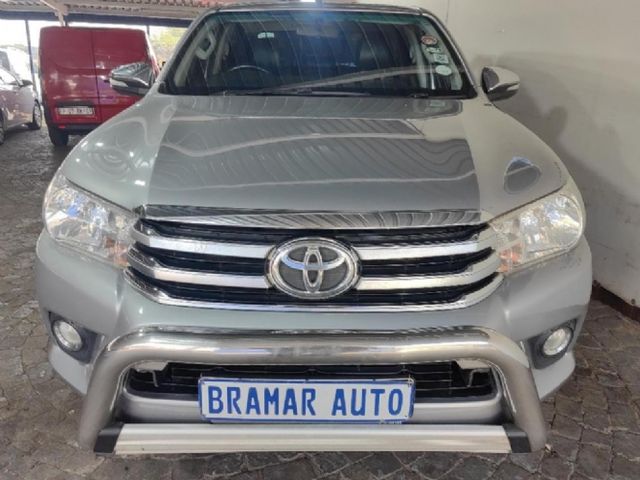 2017 Toyota Hilux 2.8 GD-6 Raised Body Raider Double-Cab Auto, photo 2