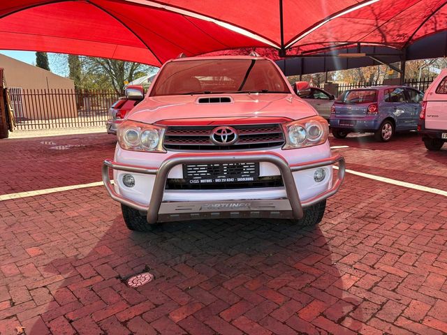 2010 Toyota Fortuner d4d 4x4, photo 2