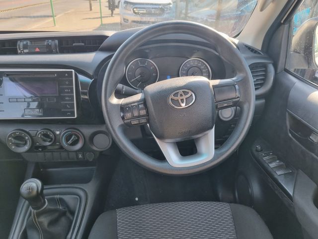 2017 Toyota Hilux 2.4 GD-6 Raised Body SRX Double-Cab, photo 5
