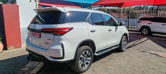 2024 Toyota Fortuner 2.4 GD-6 4x4 Auto, photo 5