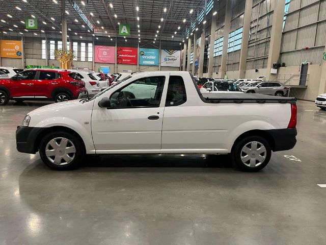 2021 Nissan NP200 1.6 A/C Safety Pack, photo 4