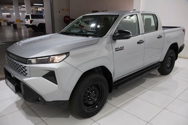 2026 Toyota Hilux 2.8 GD-6 RB SRX 4x4 Auto Double-Cab, photo 2
