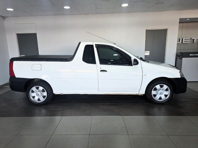 2024 Nissan NP200 1.6 A/C Safety Pack, photo 3
