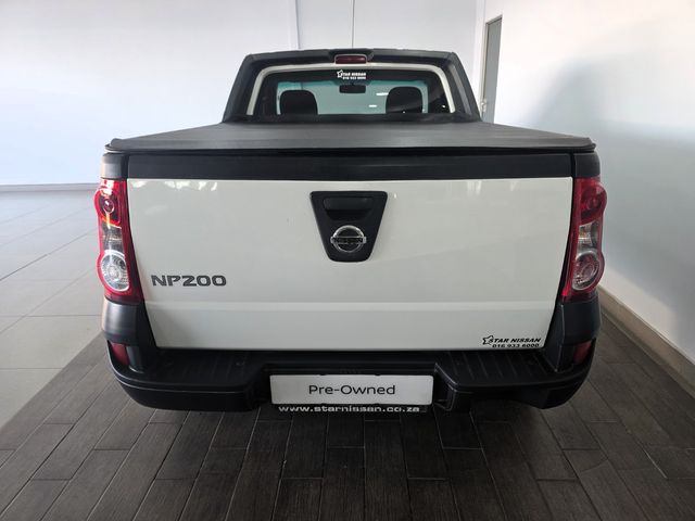 2024 Nissan NP200 1.6 A/C Safety Pack, photo 5