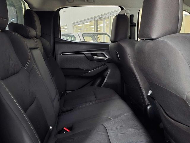 2024 Isuzu D-Max 1.9 DDI LS 4x4 Auto Double-Cab, photo 4